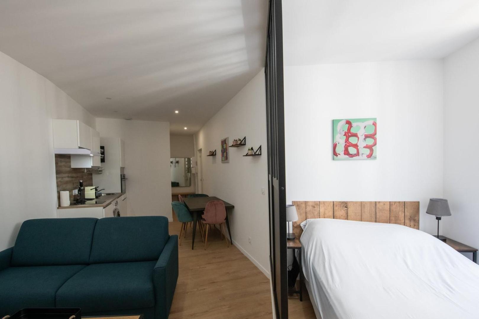 L'Arty - Tres Joli Studio Moderne Place Valmy Ліон Екстер'єр фото