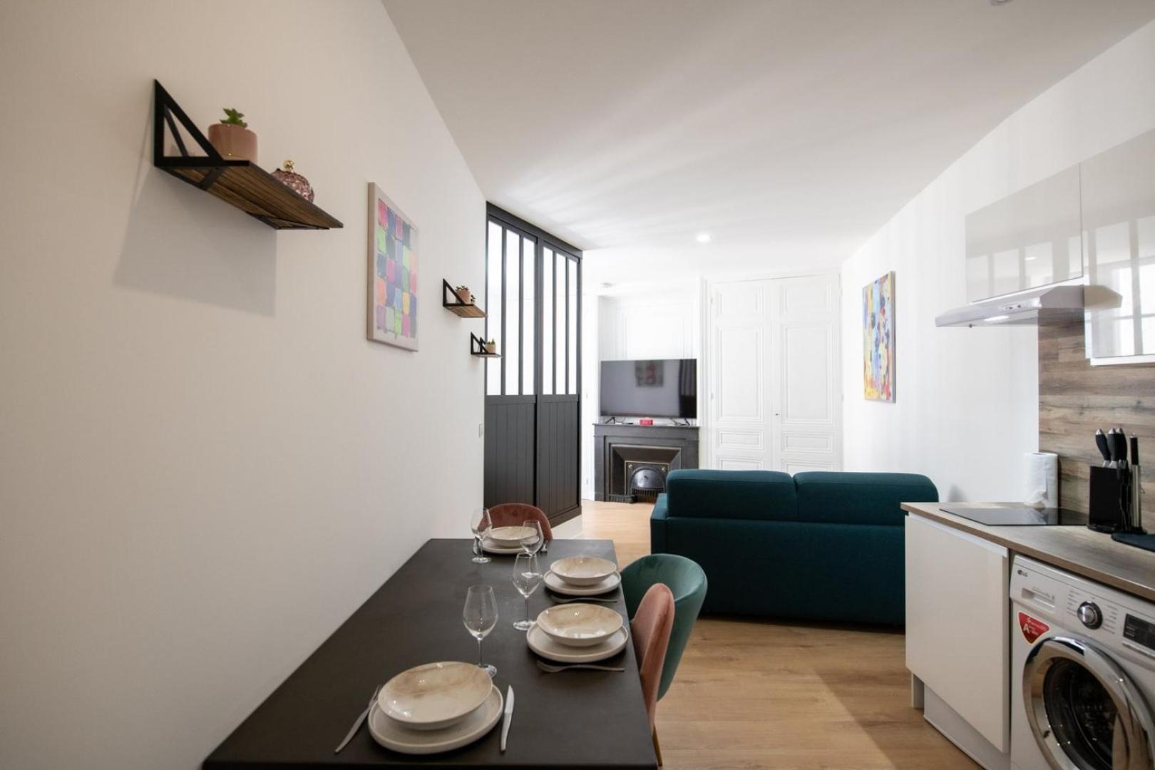 L'Arty - Tres Joli Studio Moderne Place Valmy Ліон Екстер'єр фото