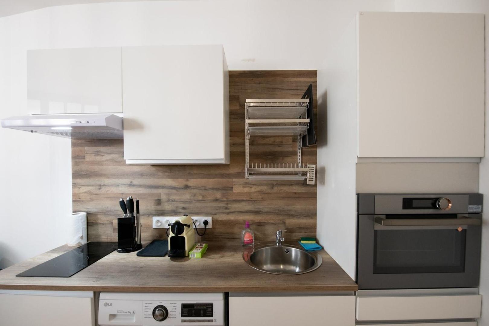 L'Arty - Tres Joli Studio Moderne Place Valmy Ліон Екстер'єр фото