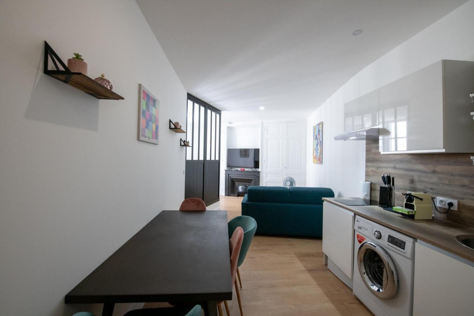 L'Arty - Tres Joli Studio Moderne Place Valmy Ліон Екстер'єр фото